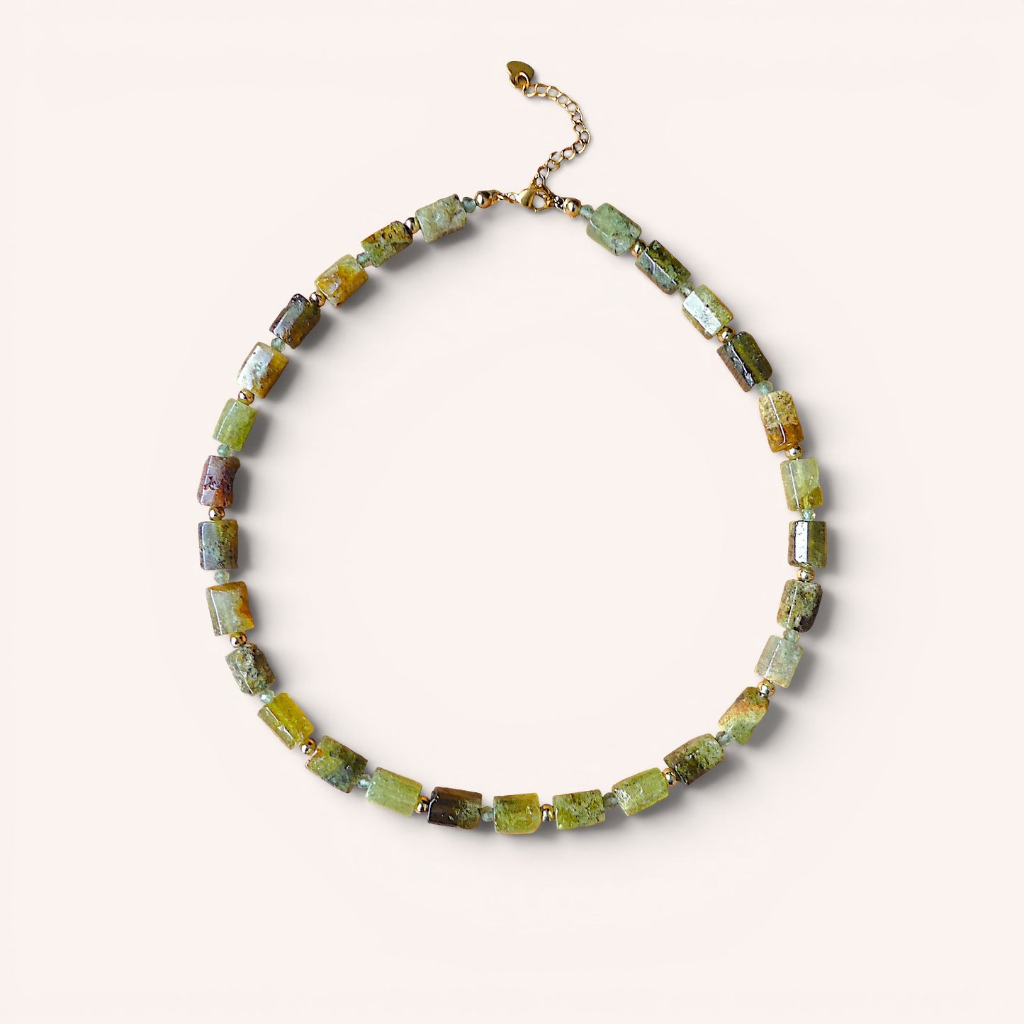 LE COLLIER THEODORA - GRENAT VERT