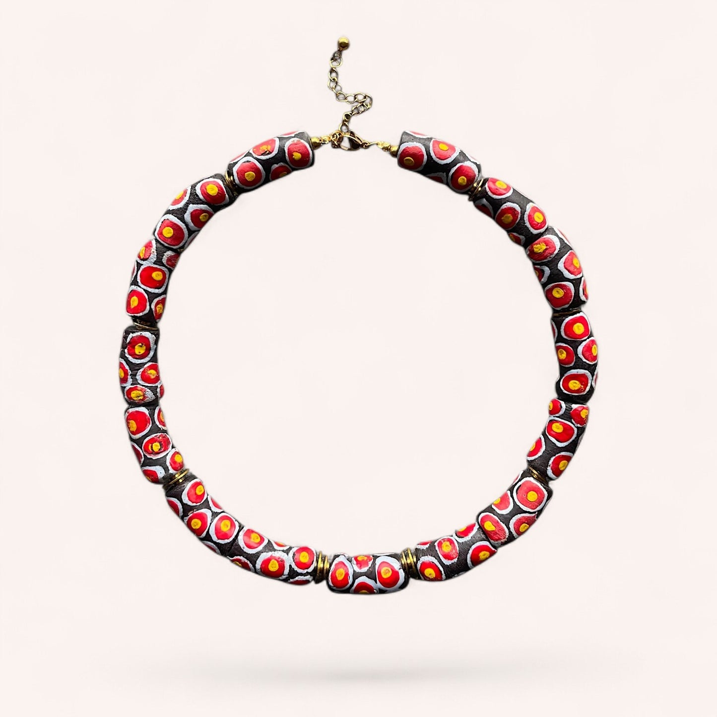 LE COLLIER AMADOU - KROBO