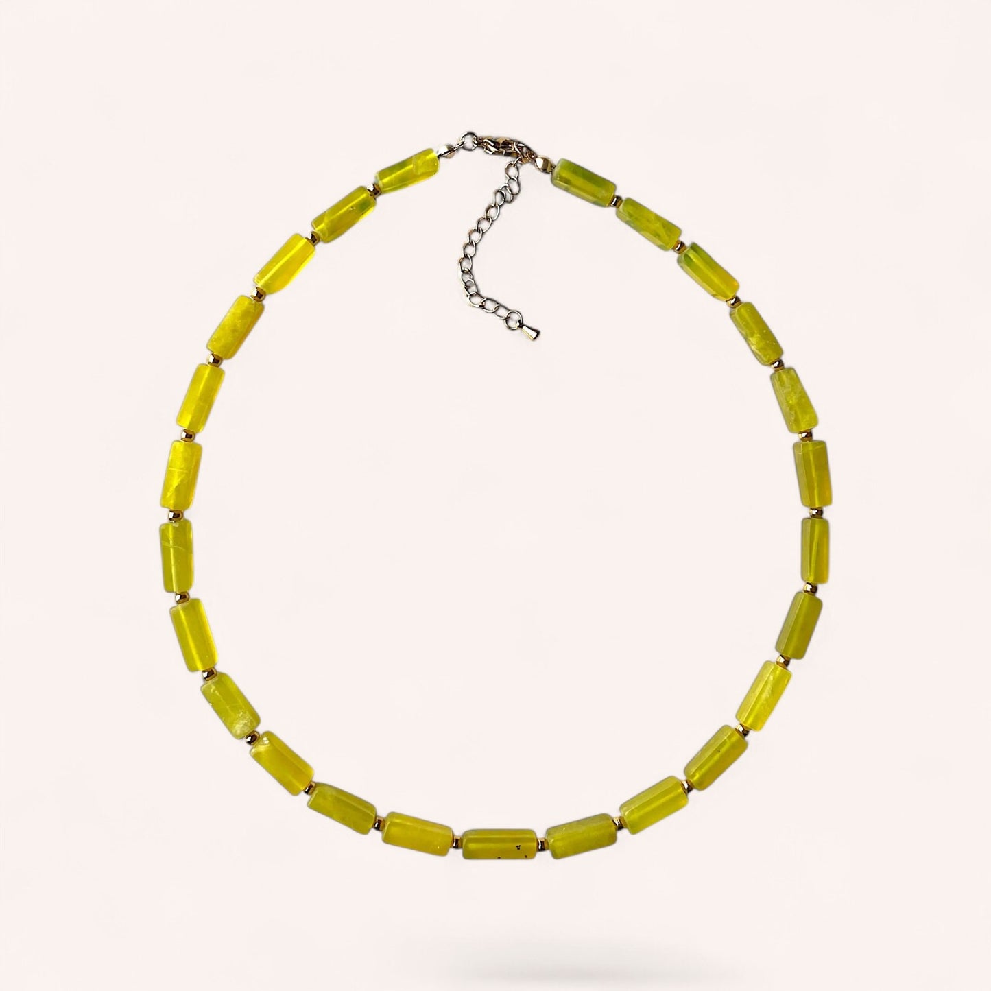 LE COLLIER ADÉLAÏDE - NÉPHRITE